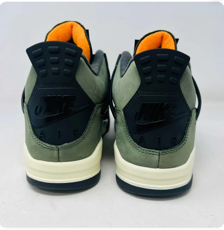 Jordan 4 Retro OG SP Undefeated (2025)