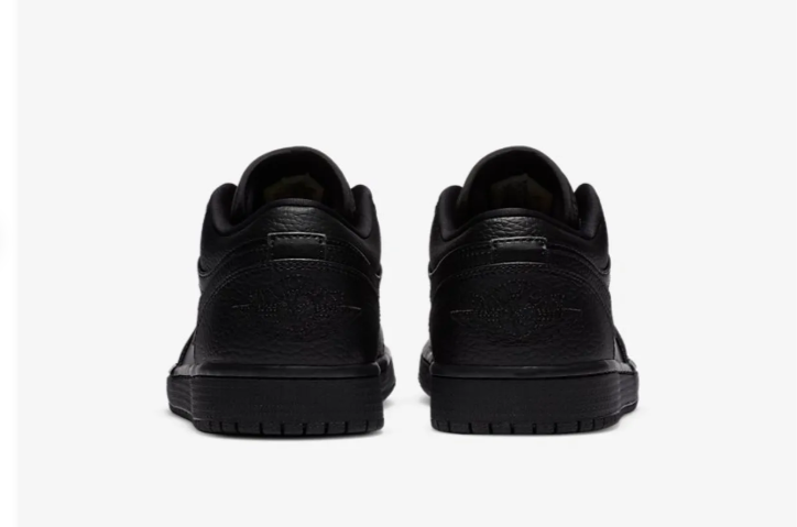 Air Jordan 1 Low 'Triple Black'