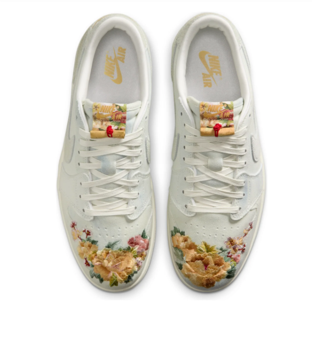 Air Jordan 1 Low OG 'CNY Year of the Horse' 2026 IQ1108-011