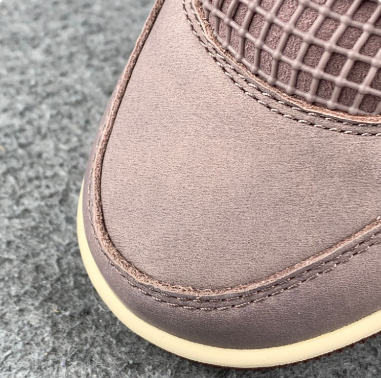 A Ma Maniére x Air Jordan 4 Retro 'Violet Ore'