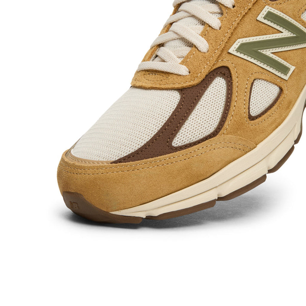 CNCPTS x New Balance 990v4 “Patina (PumpernickelDark Olivine)