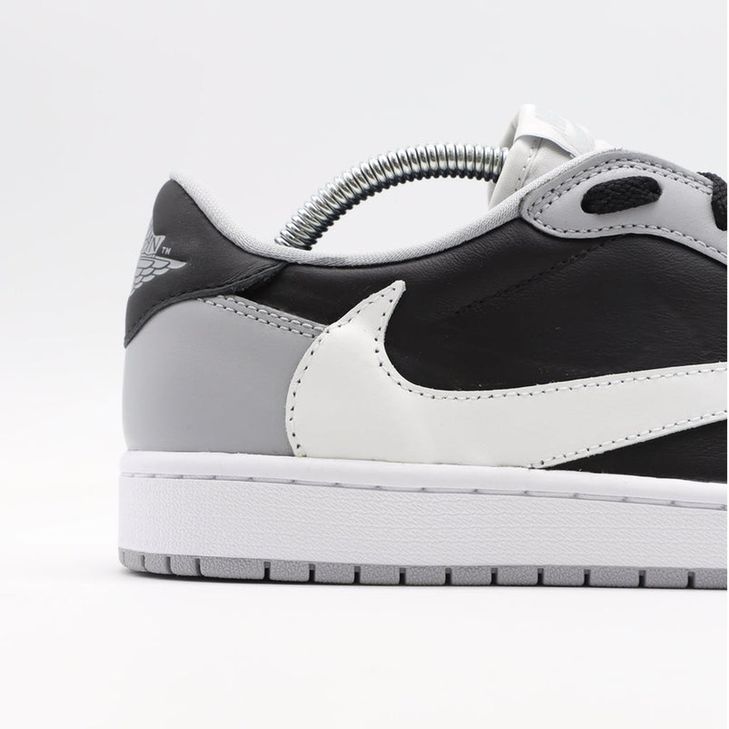 Nike Jordan 1 - Charcoal